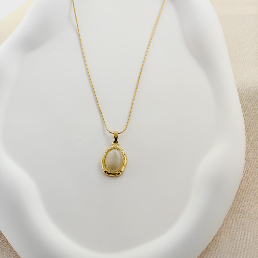 Anti Tarnish,Korean Jewellery Gold Plated Oval Pendant Necklace