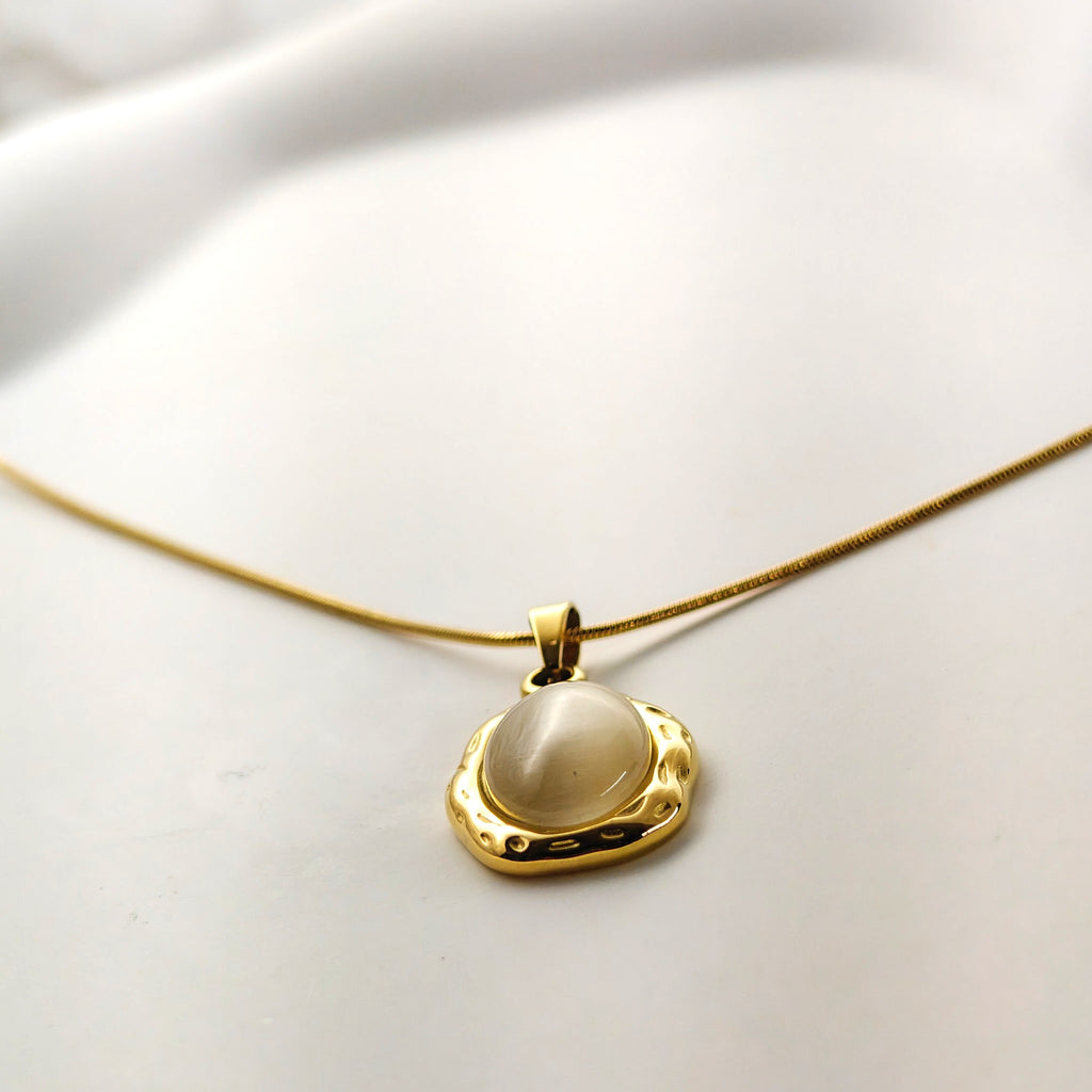 Anti Tarnish,Korean Jewellery Gold Plated Oval Pendant Necklace