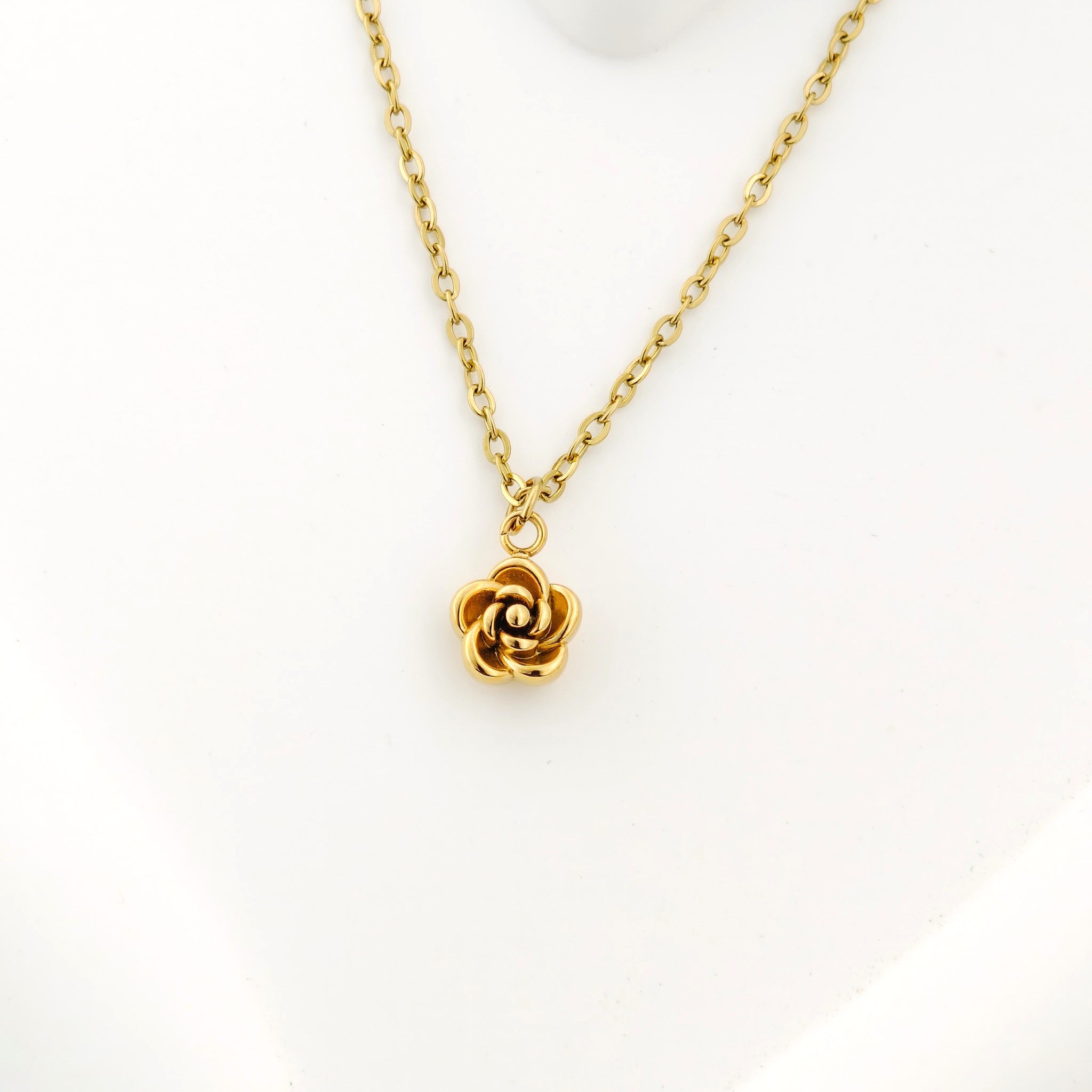 Anti-Tarnish Korean Rose Gold Heart and Rose Pendant Necklace
