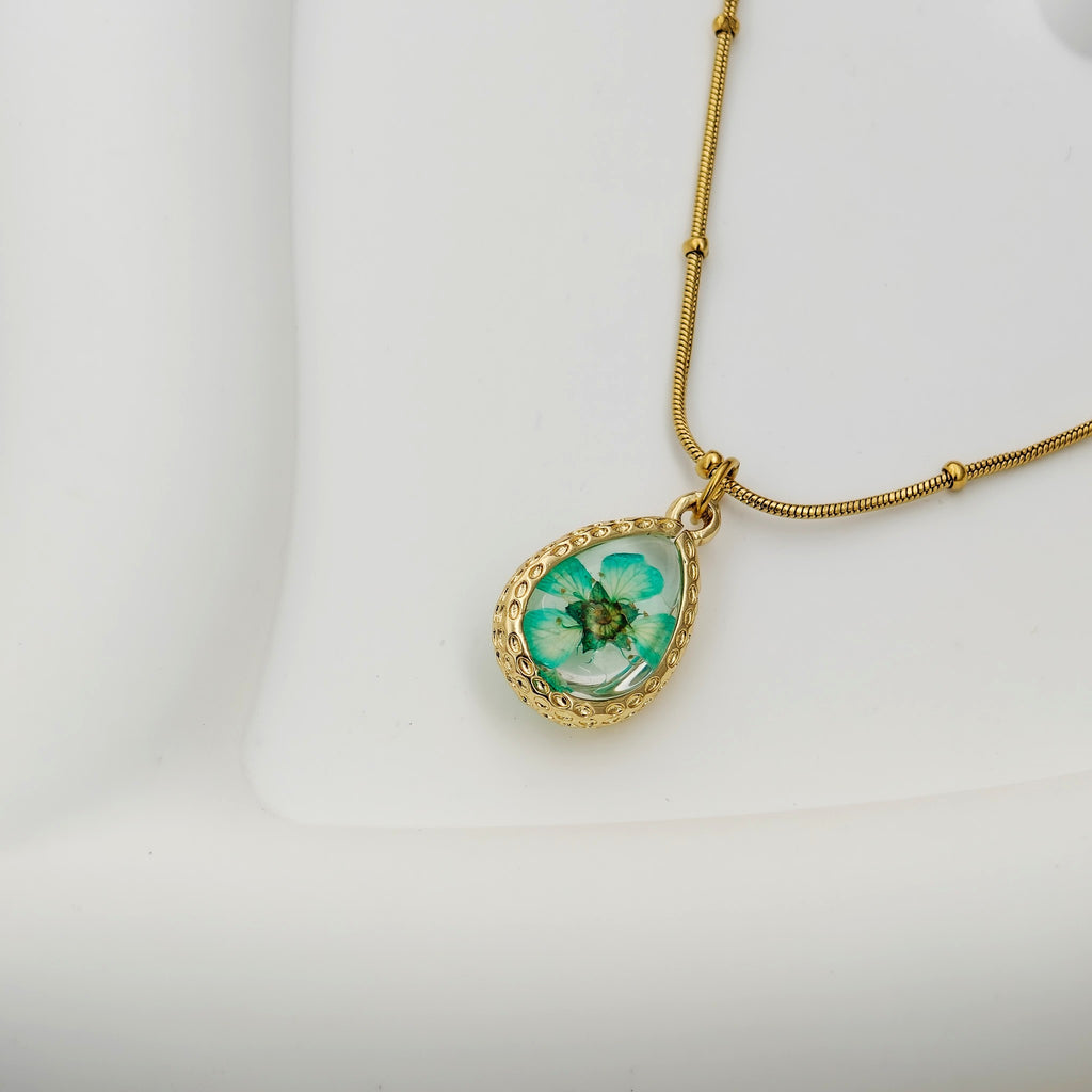 Teardrop Green Flower Pendant – Korean Anti-Tarnish Necklace