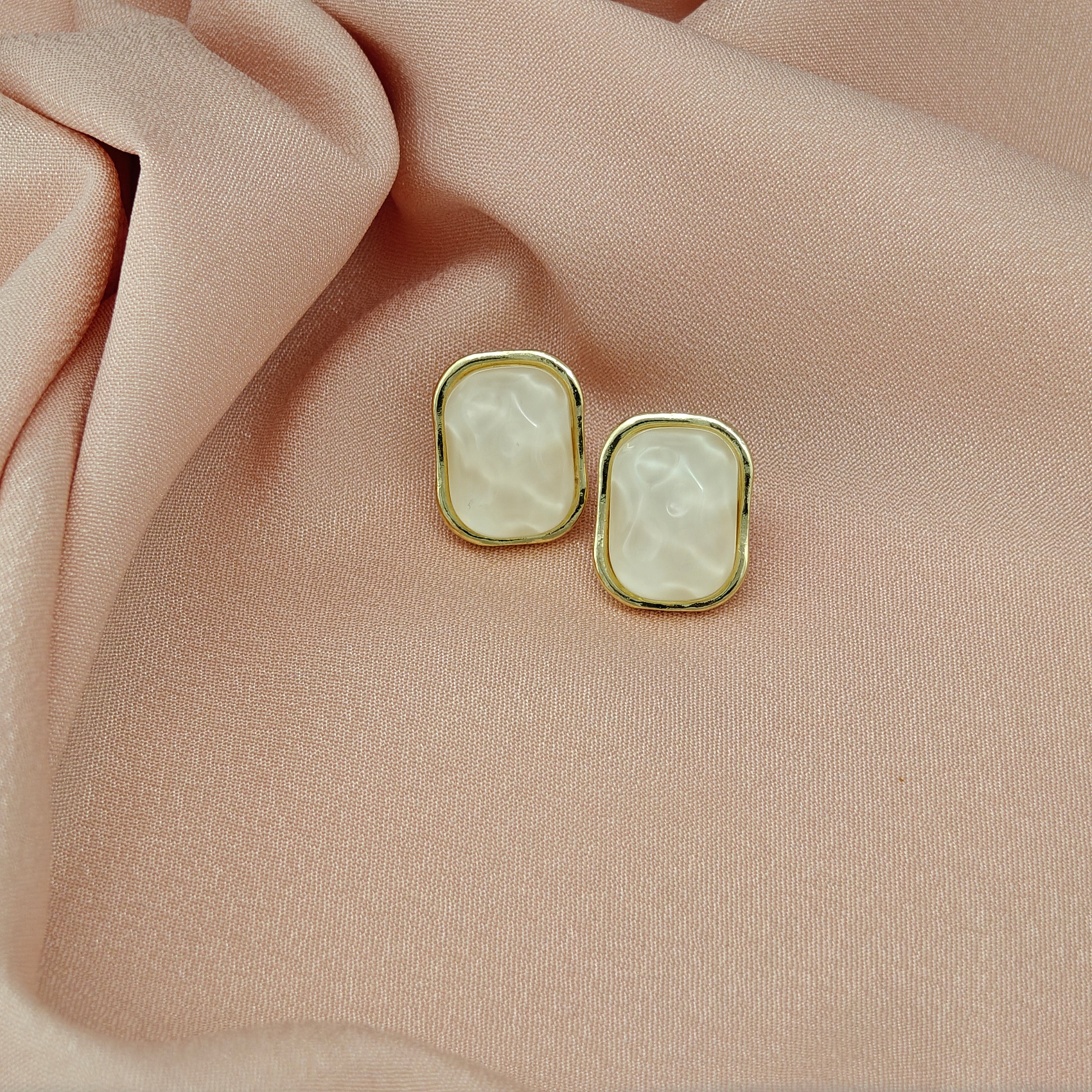 Anti Tarnish Simple Geometric Resin Studs – Korean Fashion Jewellery