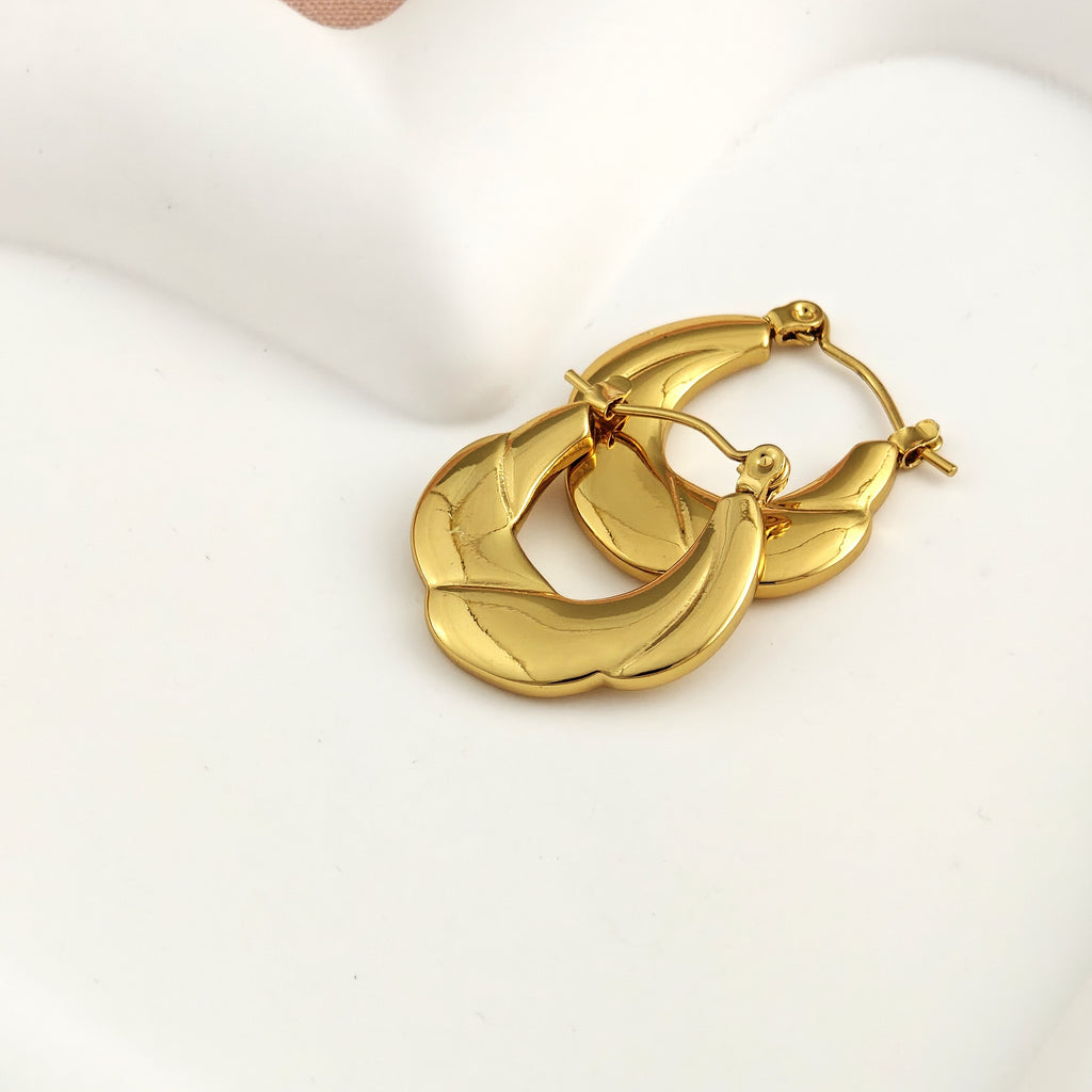 Anti Tarnish - Korean Jewellery Curved Teardrop Hoop Earrings