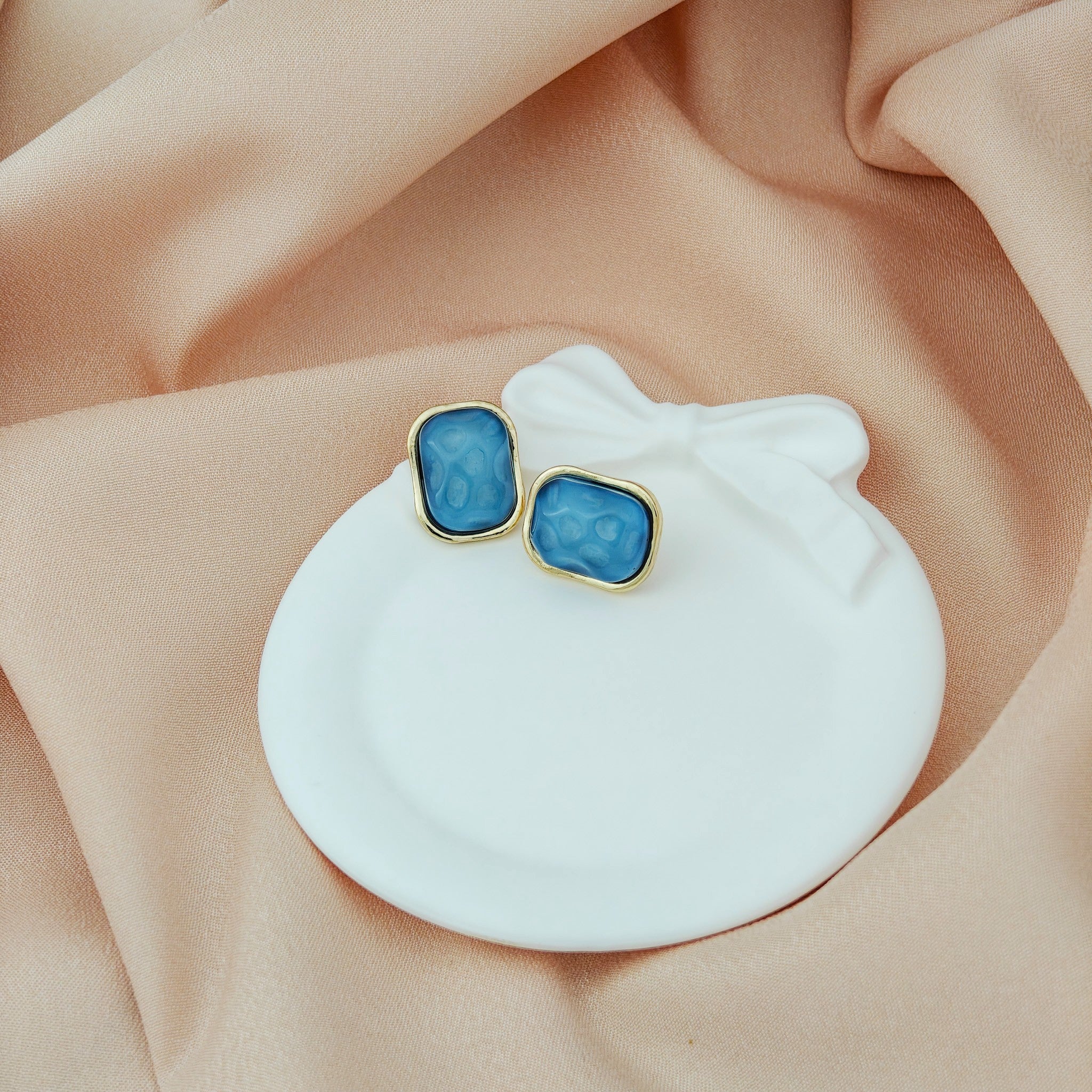 Tarnish-Resistant Korean Jewelry: Blue Stone Studs