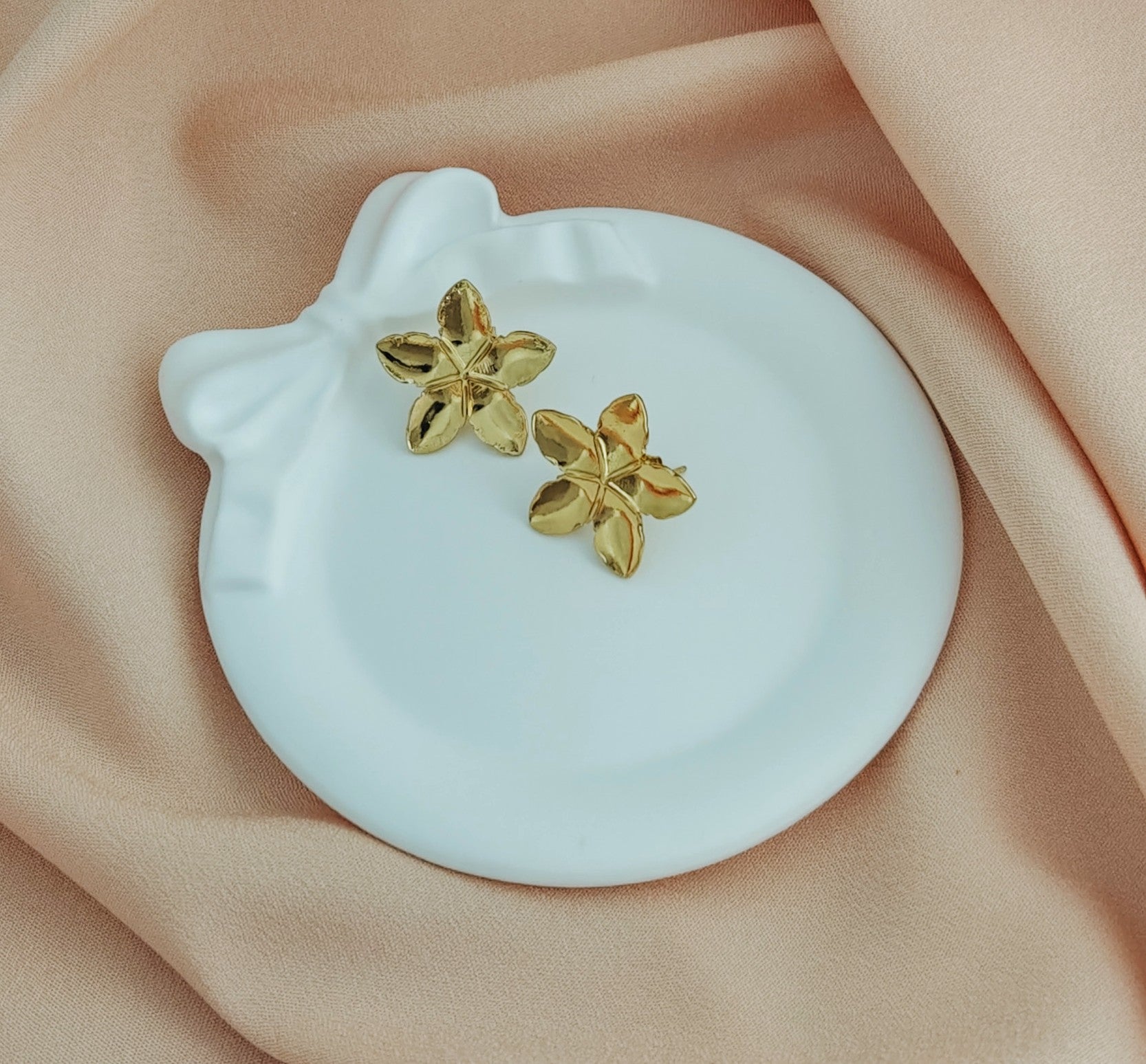 Tarnish-Resistant Gold Plated Flower Earrings