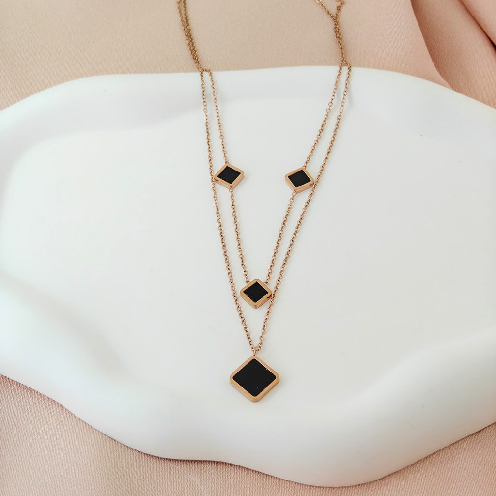Korean Anti-Tarnish Diamond-Shaped Necklace