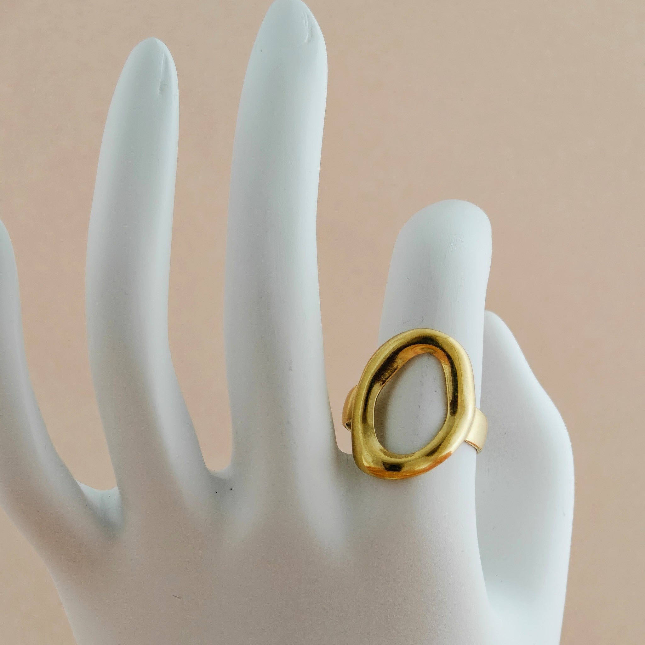 Korean Anti Tarnish Abstract Oval Cutout Ring