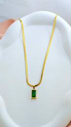 Waterproof Gold-Toned Rectangle Green Pendant Necklace - Anti Tarnish Korean Herringbone