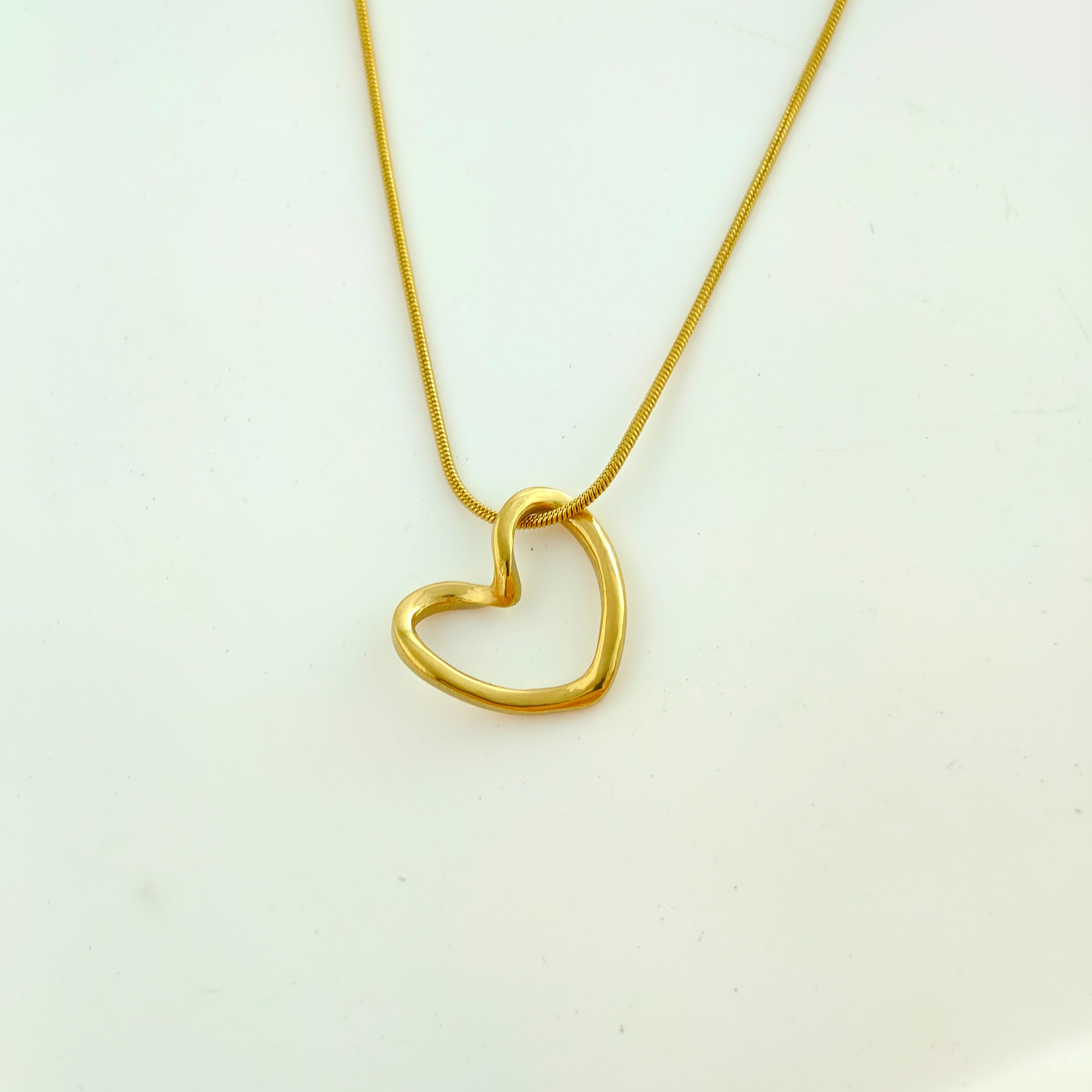 Minimalist Anti-Tarnish Korean Open Heart Pendant Necklace