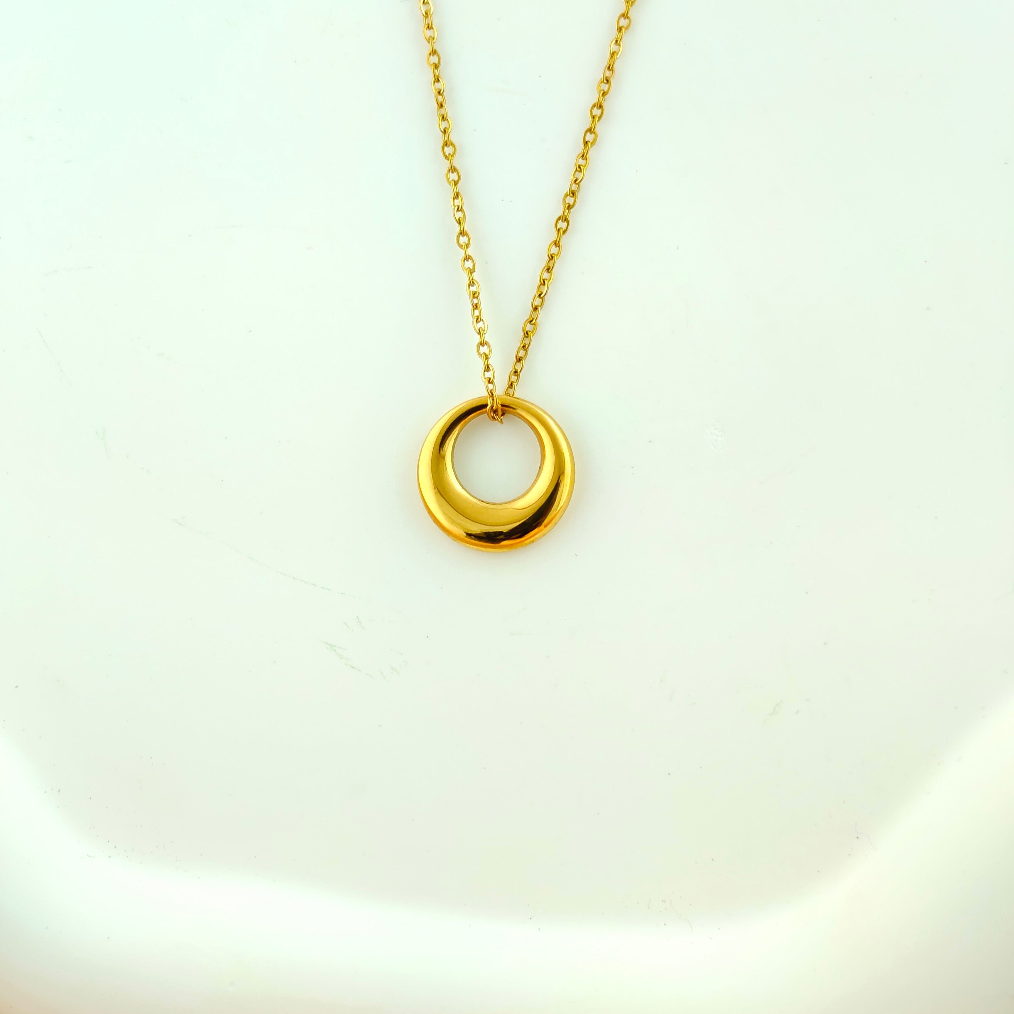 Smooth Golden O-Ring Anti-Tarnish Korean Gold Plated Necklace