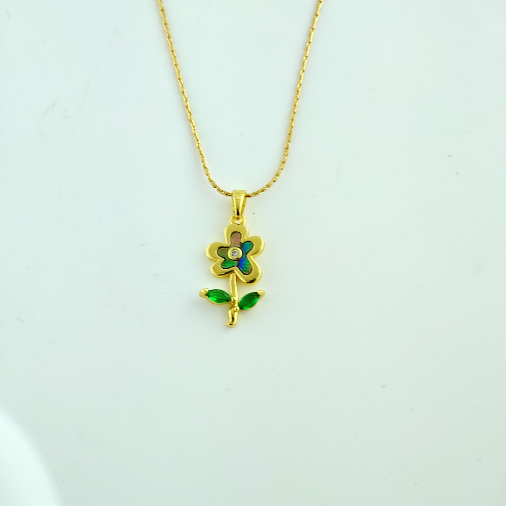 Korean Anti Tarnish Gold-Plated Flower Pendant Necklace