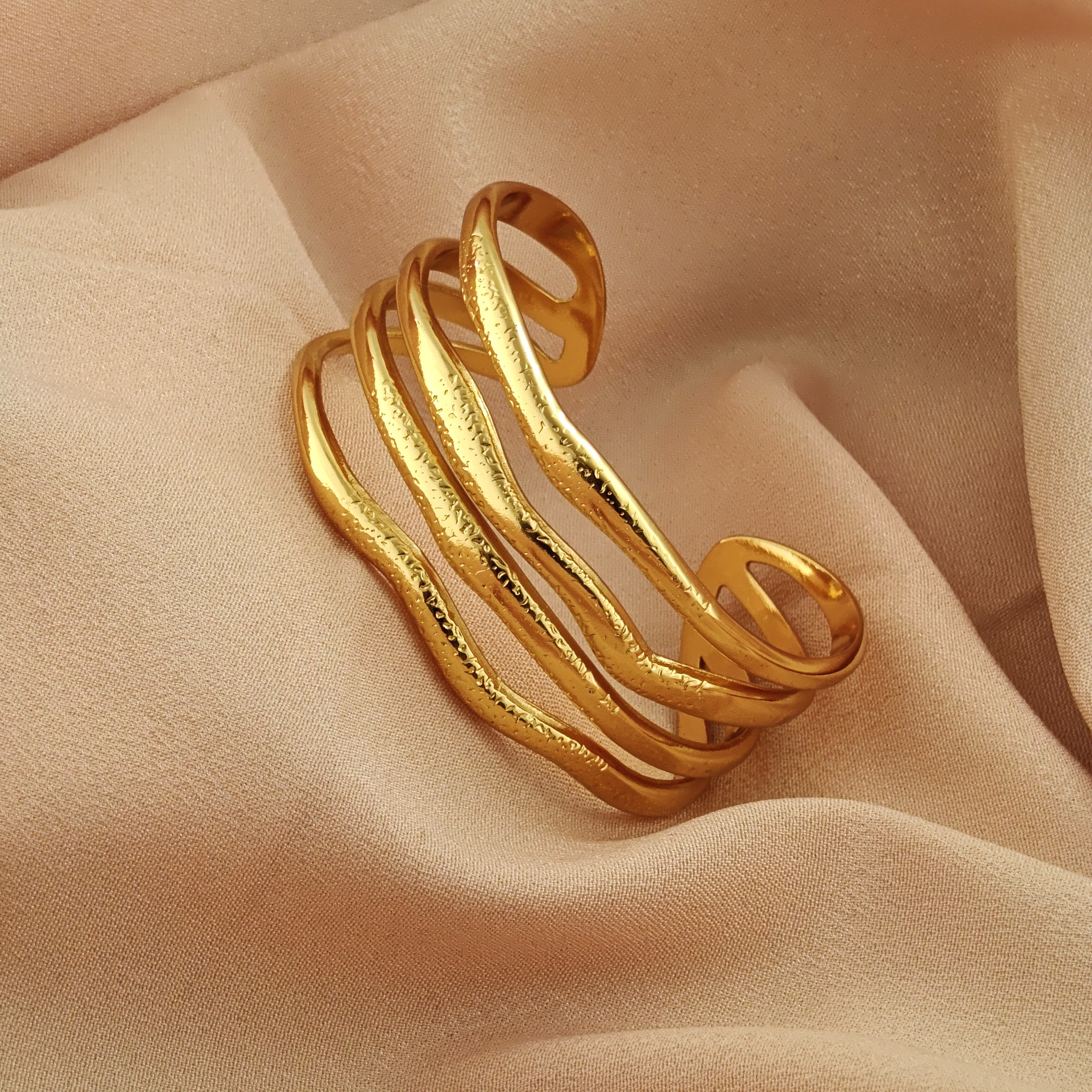 Korean Anti-Tarnish Multi-Wave Open Cuff Bangle(Average Size)