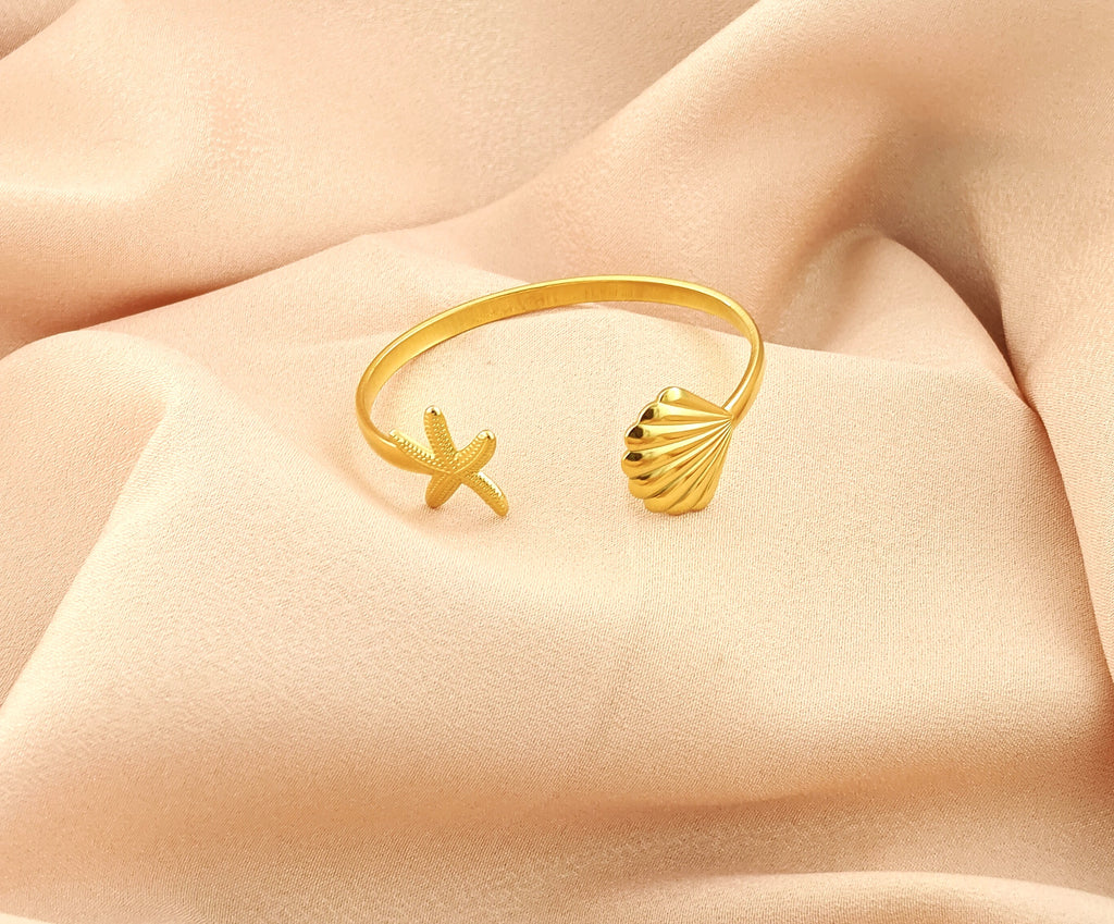 Korean Anti-Tarnish Starfish & Shell Open Bangle
