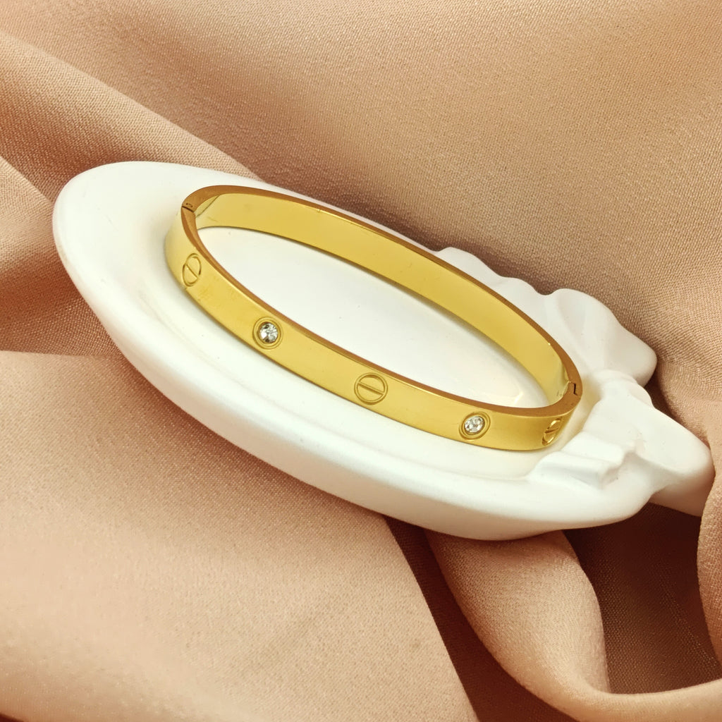 Korean Anti-Tarnish Screw Motif Diamond Accent Bangle