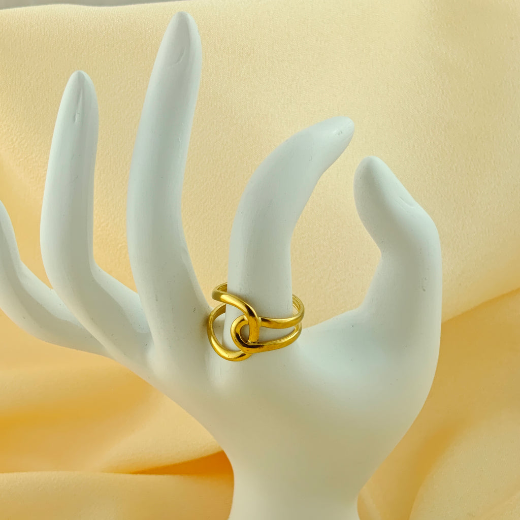 Anti-Tarnish Korean Interlocking Circle Statement Ring