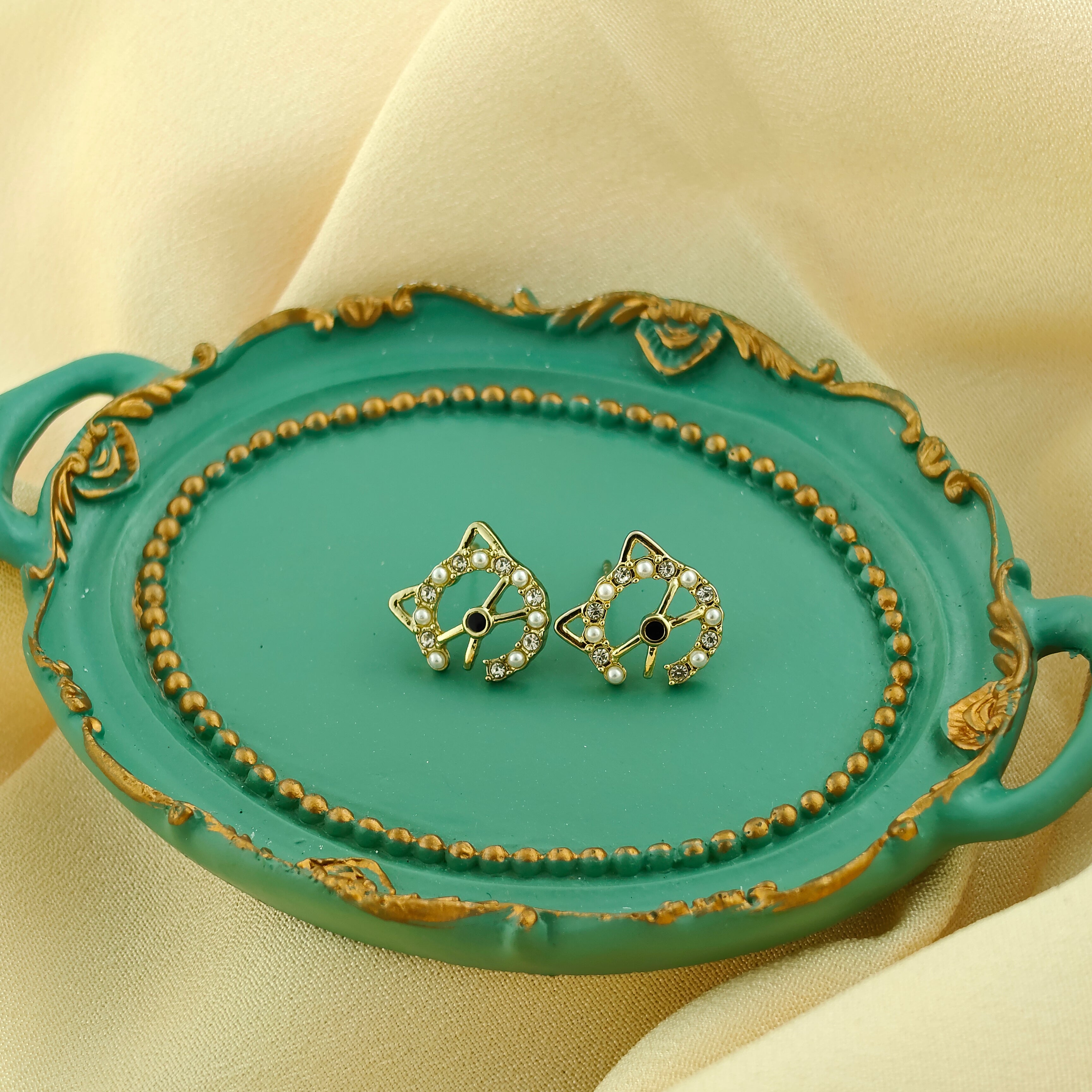 Anti-Tarnish Korean Cat Stud Earrings with Crystals