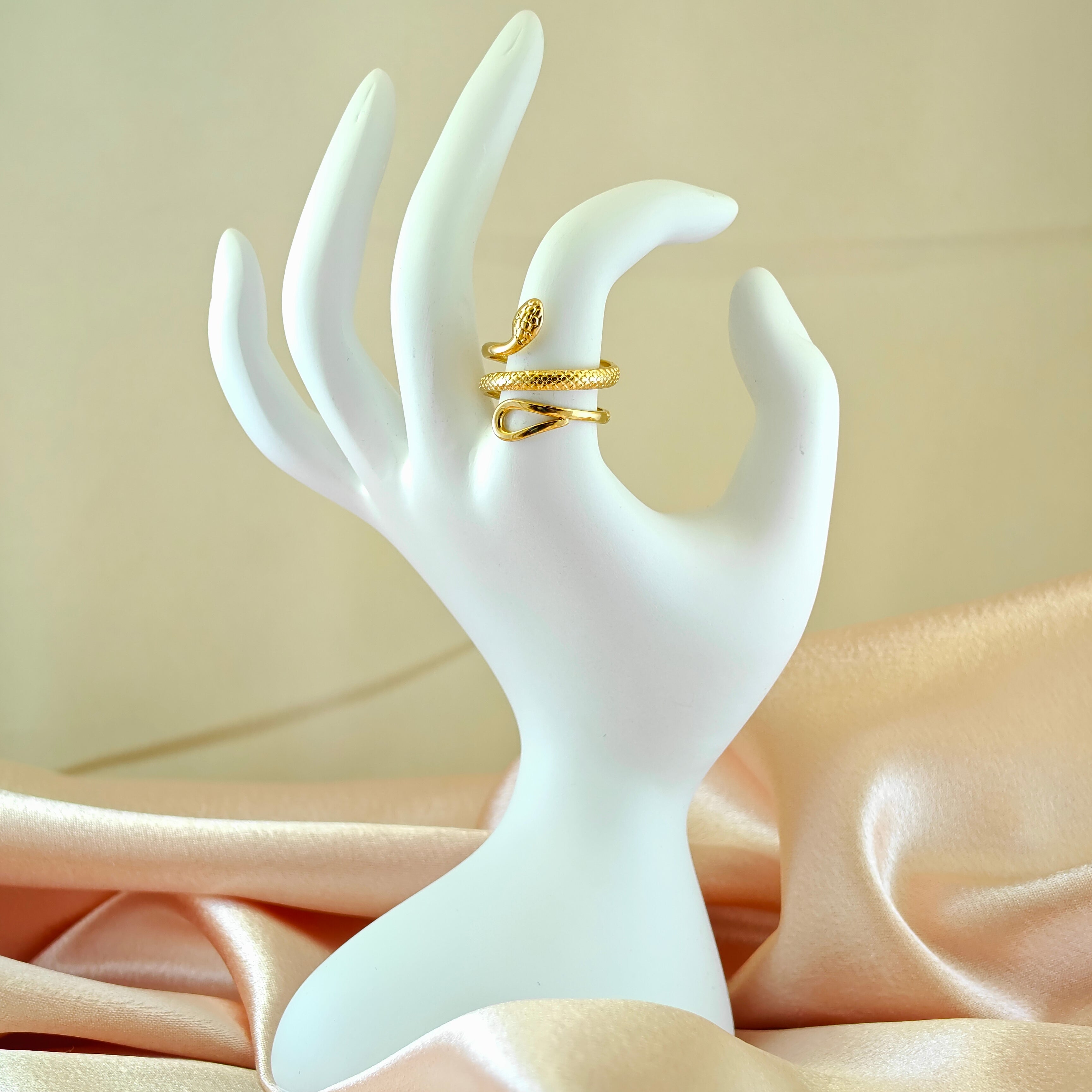 Chic Serpent Wrap Anti-Tarnish Korean Gold Ring