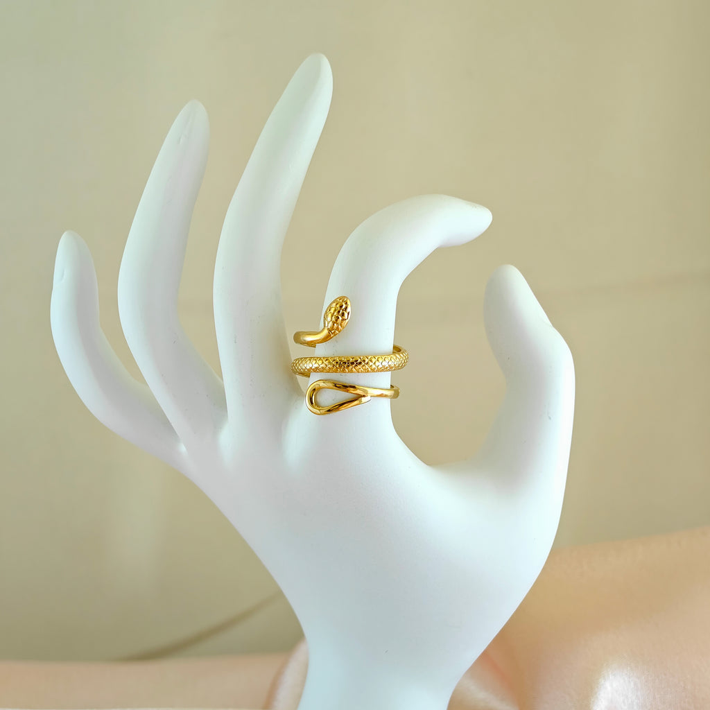 Chic Serpent Wrap Anti-Tarnish Korean Gold Ring