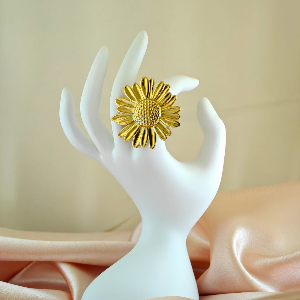 Sunshine Bloom Anti-Tarnish Korean Cocktail Ring