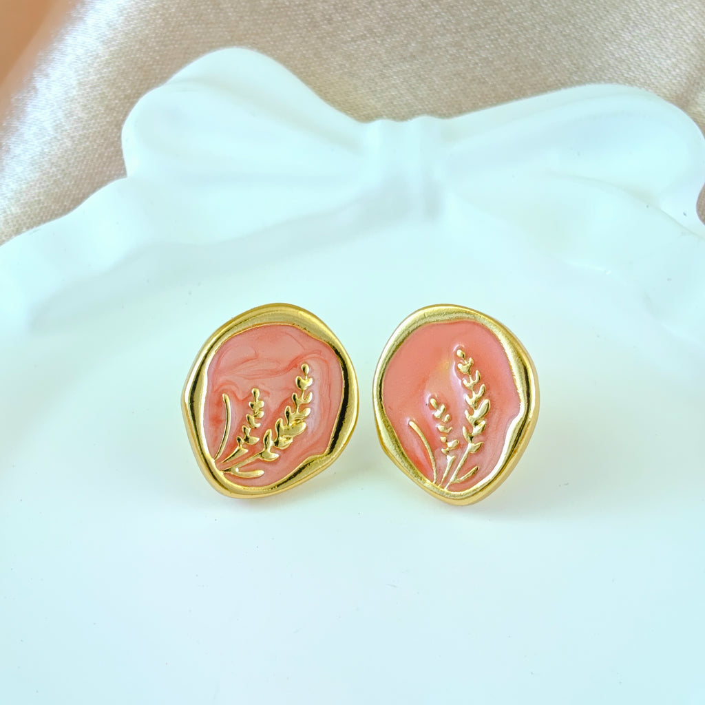 Korean Anti Tarnish Jewelry: Gold Accent Studs