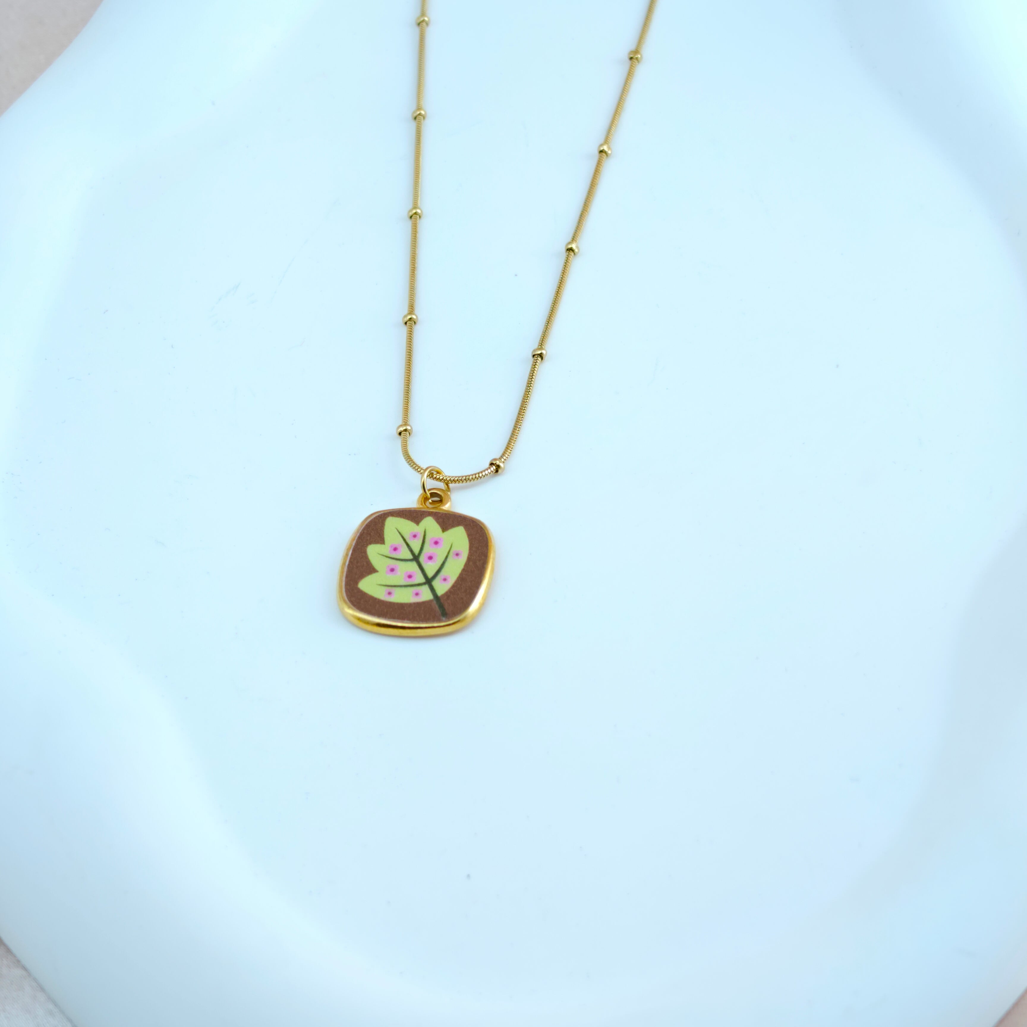 Cute Enamel Leaf Pendant Necklace | Anti-Tarnish Korean Jewelry
