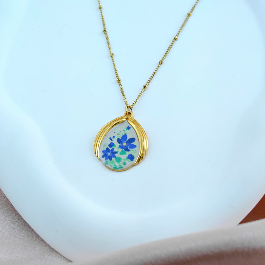 Teardrop Floral Pendant Necklace  Anti-Tarnish Korean Jewelry